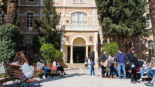 Support for students of Saint Joseph University of Beirut (USJ)