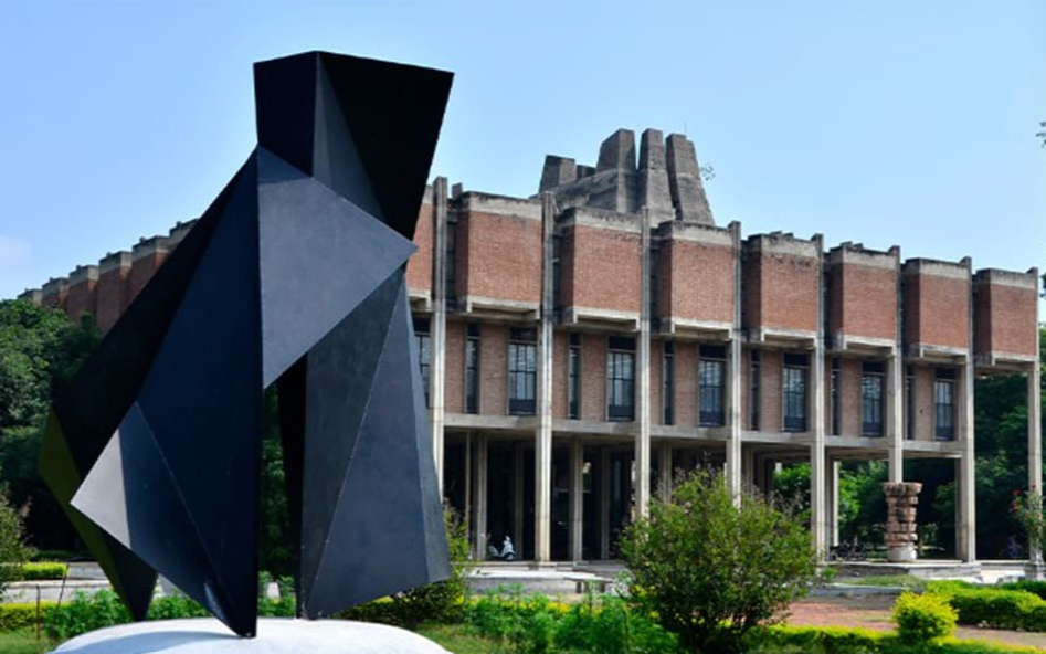 Support education, research and access to healthcare with the IIT Kanpur